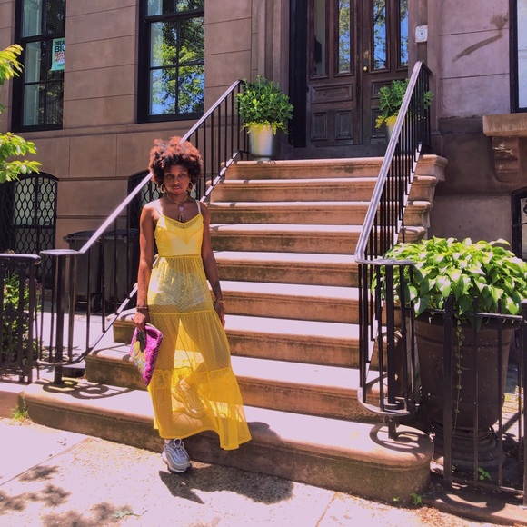 💛Meet Your Posher, Shani💛 - Picture 4 of 7